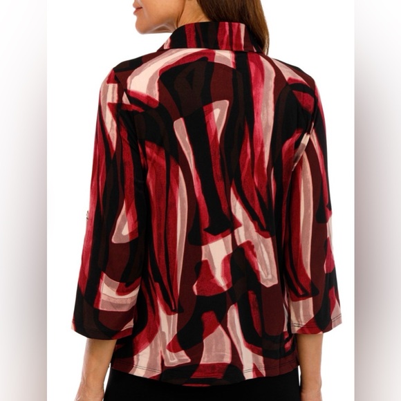 NWT Thomas & Olivia Abstract Print Top - Picture 2 of 8